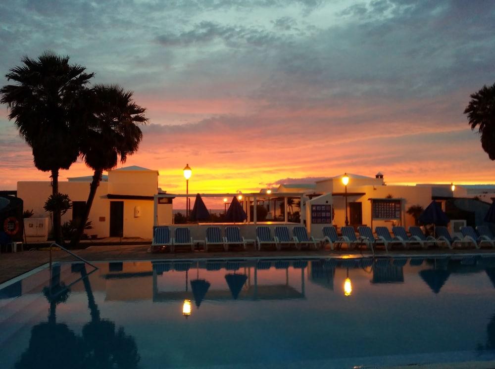 Villas Coral Deluxe Плая Бланка Екстериор снимка